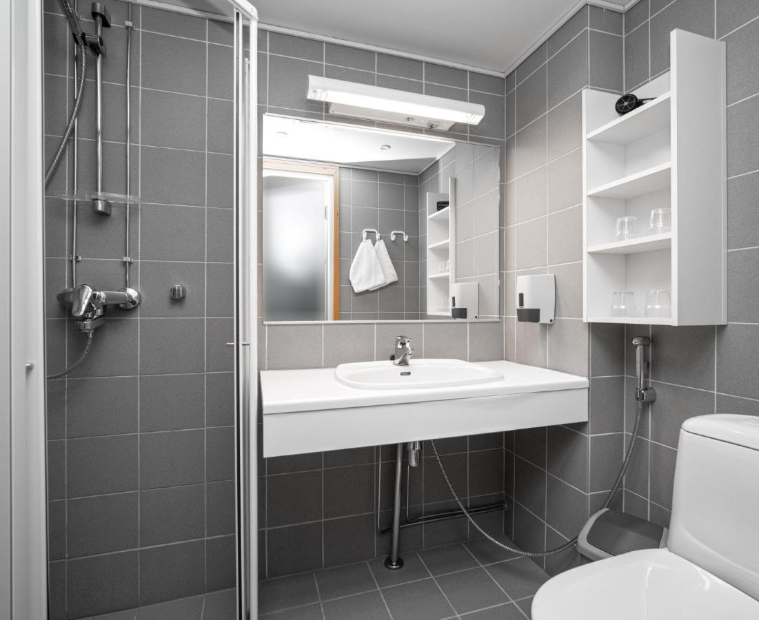 Ski-Inn Hotel Pyhaetunturi Dış mekan fotoğraf