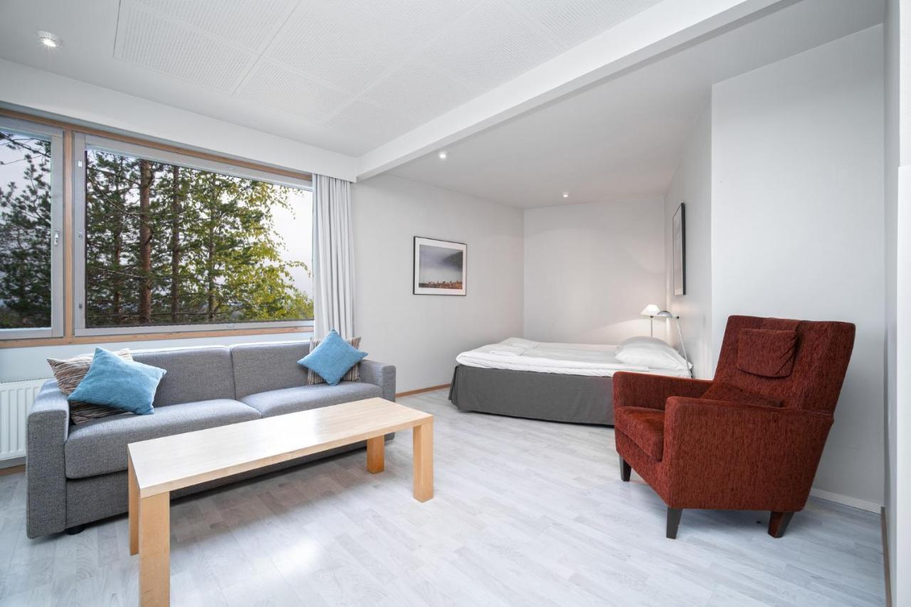 Ski-Inn Hotel Pyhaetunturi Dış mekan fotoğraf
